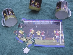 Gillingham Jigsaw in matching mug.