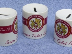 Harlow-Town-FC-Money-Box-2.jpg