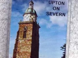 Upton-Pepperpot-magnet-1.jpg