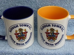 Slough Town Two Tone 2017 3.JPG