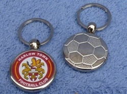 Harlow Town FC Football Key Ring 3.JPG